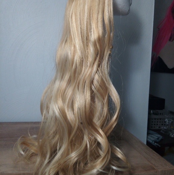 Elastic Natural Blonde Synthetic Human Hair Piece - Picture 2 of 7
